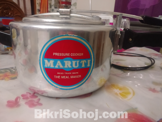 Pressure cooker